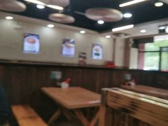 -老陕兄弟(彩虹新城店)