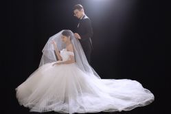 -经典婚纱摄影美学馆·私人定制