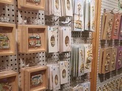 -猫的天空之城概念书店(苏州诚品店)