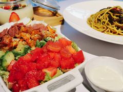 彩虹沙拉-秀儿家の小确幸融合西餐厅(万达店)