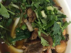 -弥勒卤鸡米线(沪瑞线店)