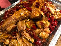 -喝丢一只鞋辣炒海鲜小烧烤(三八广场店)