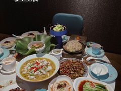 清汤鸡豆花-上上瓷·艺境川菜(IFS旗舰店)