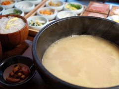 -银米·云南传统过桥米线(双廊黑金冠店)