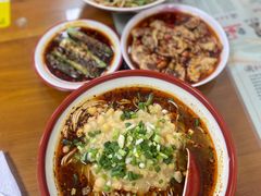 -杨大叔爱面子·四川小吃(岗头店)