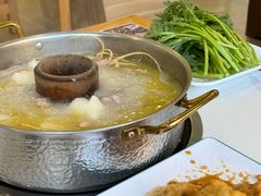 -朴小妹人参鸡汤火锅(长白山万达店)
