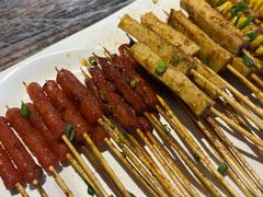 -老街烧烤大排档·地道湖北菜·龙虾馆(汉口火车站店)