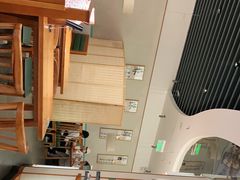 -诚铭记·虾仁汤包·成都小吃(融创店)