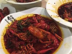 -龙巢盱眙龙虾·牛蛙·烧烤宵夜(八卦岭店)