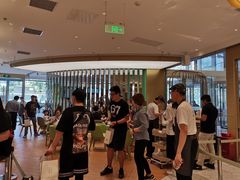 等位区-奈雪的茶(凯德新都心店)