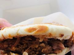 -魏家凉皮(万辉店)