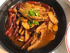 姜辣凤爪-湘江大码头·龙虾馆(渔人码头一店)
