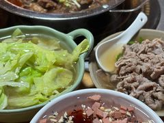 -大众跷脚牛肉馆·非遗传承单位(峨眉山店)