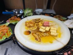 -冰冰龙虾·江湖菜·花园江景餐厅