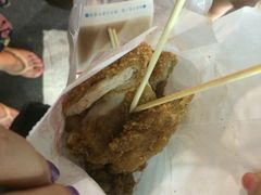 -六合夜市