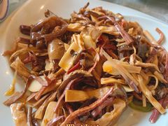 -小厨子私房菜·云南美食店