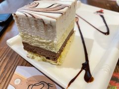 双色巧克力慕斯-骑士牛排(天一广场店)