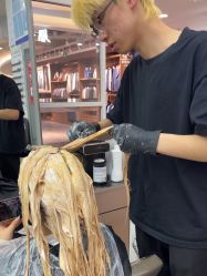 -时尚殿堂hair salon