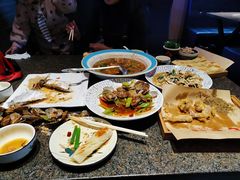 -渔民船说·北塘海鲜·天津菜·海肠捞饭(北塘古镇店)