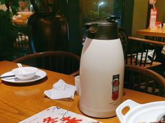 -爱碗亭·鲜炒湖南菜(壹城中心店)
