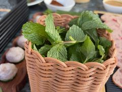 -慢丽江·云南野生菌土鸡锅(西山店)