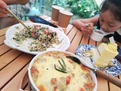-Jo's Garden