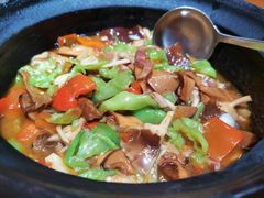 -老滇山寨•云南特色菜•地方菜•民族风情歌舞表演(金碧店)