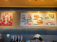 -星巴克(兰州中川机场T2出发店)