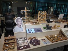 -Trend1881视光·蔡司视觉(领展广场店)