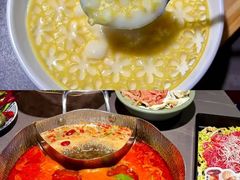 -楠小云·云南鲜菌·鲜牛自助火锅(九眼桥店)