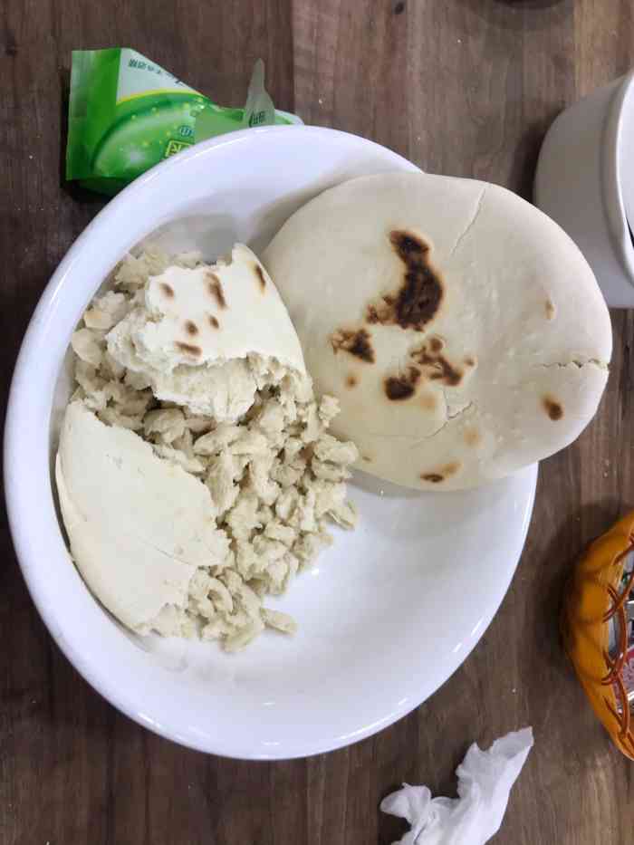 黄家泡馍馆(昆明路总店)-"这家泡馍老早就有朋友推荐过,说是味道醇香.