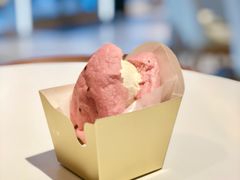 草莓雪宝宝-奈雪的茶(东原悦荟店)