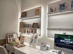 -HIMO海马体照相馆(上海华润CP静安店)
