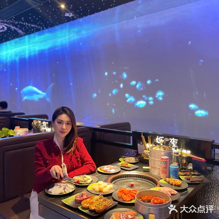 门打开后惊艳到我的海鲜自助餐厅✨浪漫的约会圣地🍴