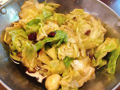 -川流不息·地道川菜·小龙虾(松东路店)