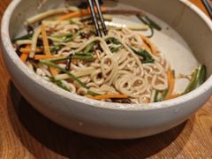 鸡丝凉米线-云海肴·汽锅鸡·云南代表菜(天津国金汇店)