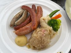 香肠拼盘（大份）-LENBACH兰巴赫西餐啤酒坊(大连东港店)