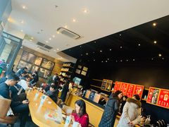 -星巴克(洛阳中州路王府井店)