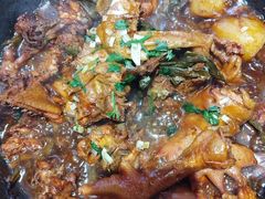 -咱屯子铁锅炖直营店(保利店)