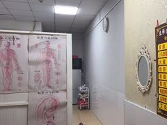 -伍师傅按摩馆(白云尚城花园店)