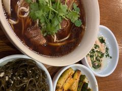 -李先生牛肉面大王(上海站南广场店)