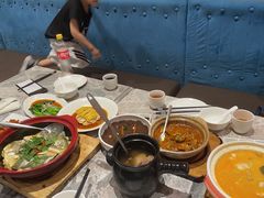 -乐忻皇朝(上海中心大厦店)