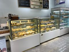 面包甜点陈列柜-密约(浦沿店)