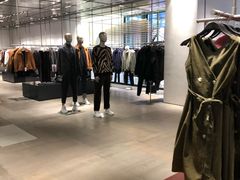-URBAN REVIVO(深圳华润万象天地店)