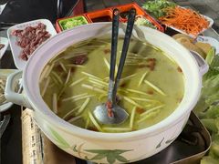 -清真·马坡烧烤涮牛肚·酸浆火锅(新区总店)