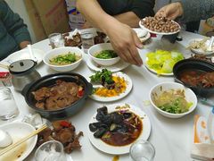 -宝瑞门钉肉饼店