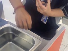 -LOHO眼镜(北京朝北大悦城店)