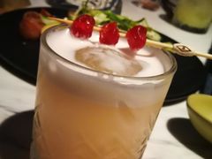 -The ROOF (通盈中心店)