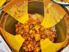 -山河屯铁锅炖·非遗东北菜(南山店)