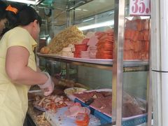-Bánh Mì Huynh Hoa